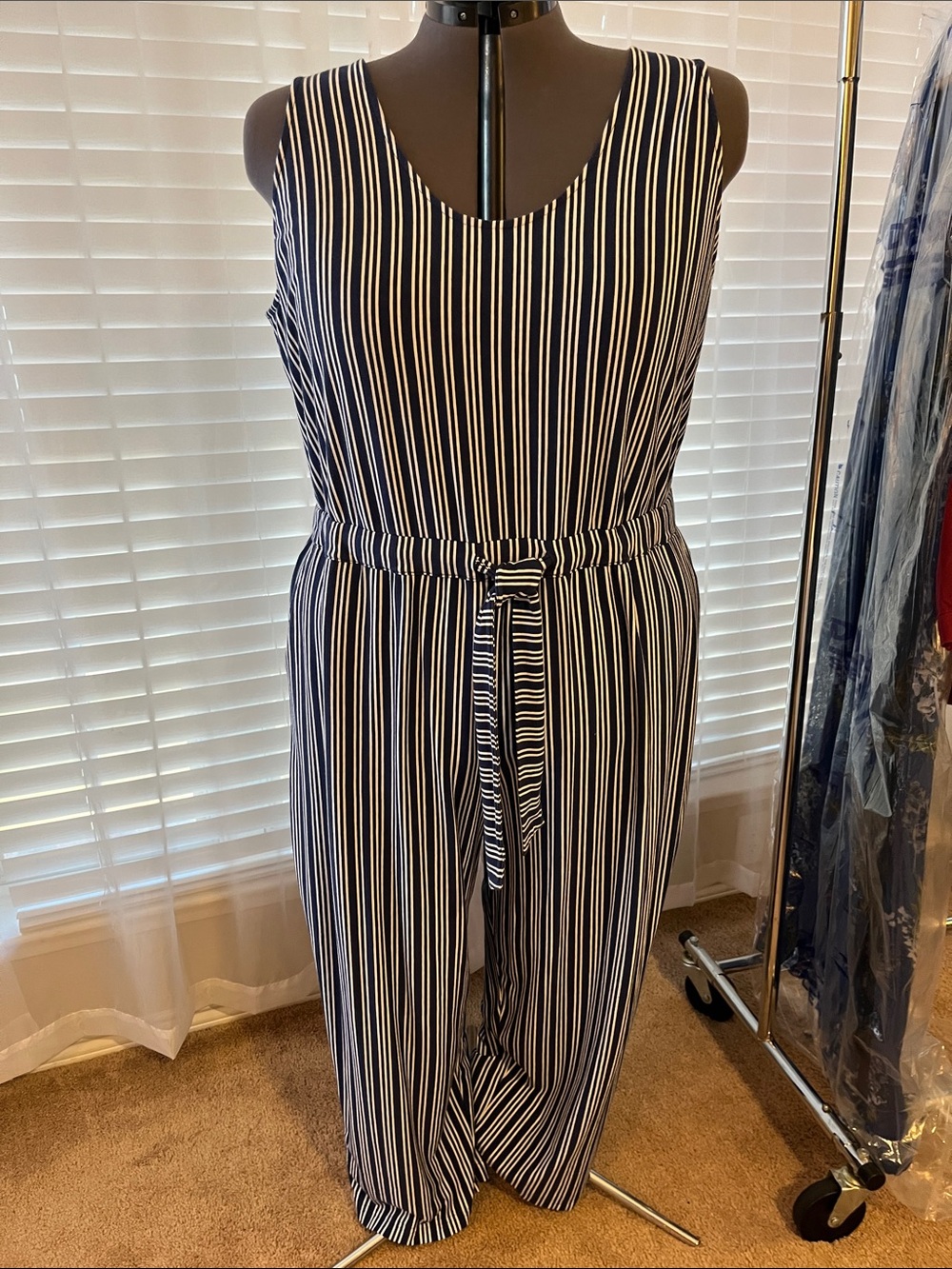 Vineyard Vines Sleeveless Navy and White Jumpsuit 3x